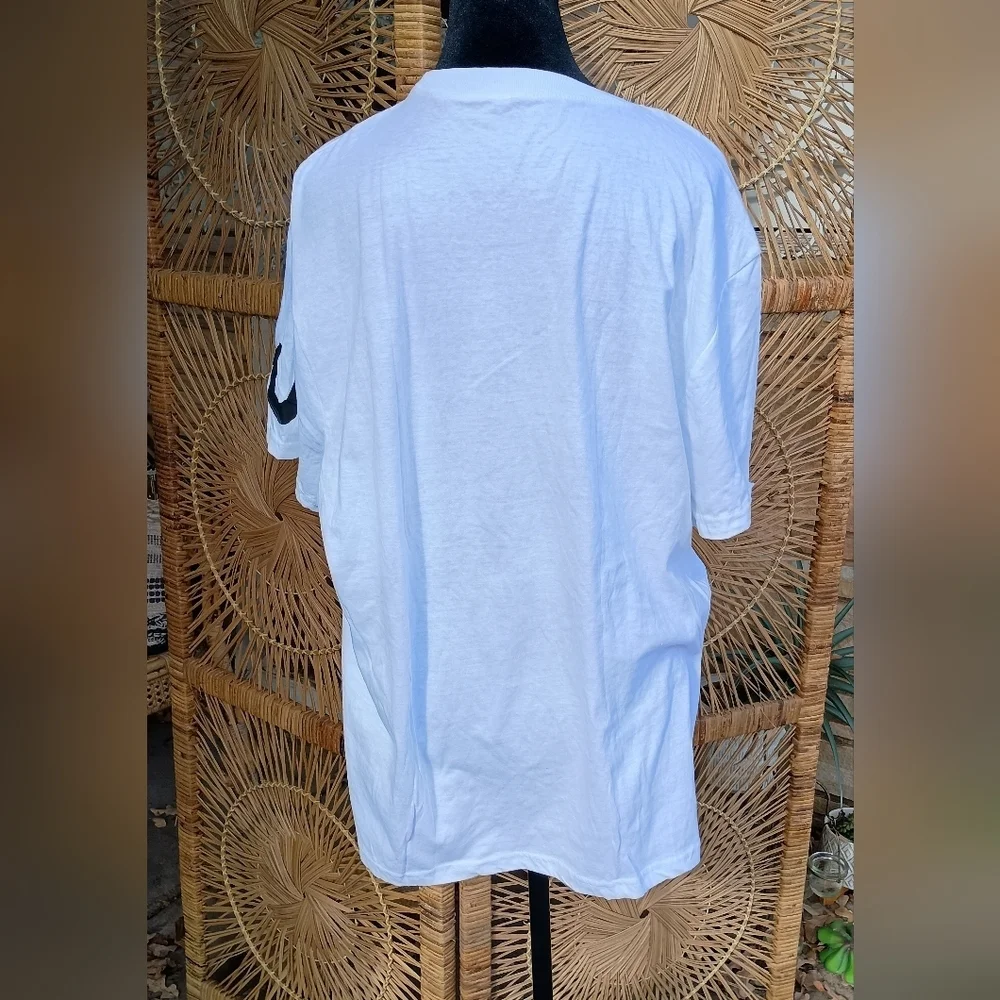True Religion White T-Shirt with Black Logo_XL